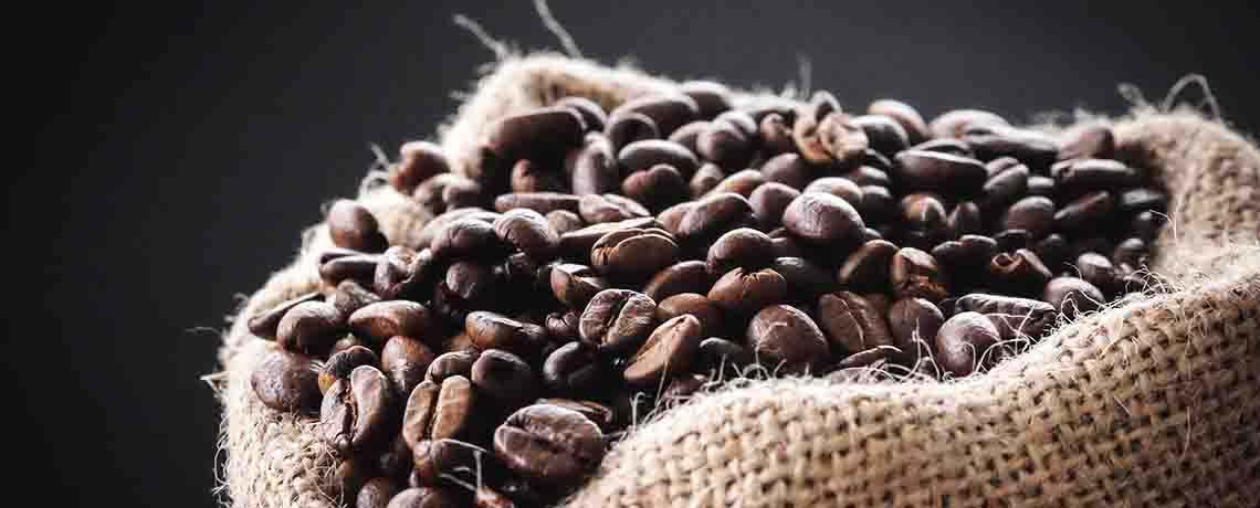 株式会社公知貿易の原料コーヒー豆抽出物（カフェイン含有）、商品名天然カフェイン（食品添加物）